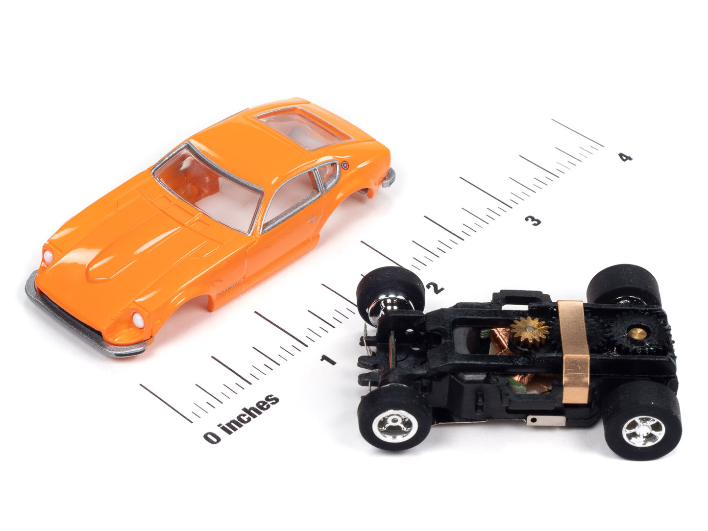 1973 Datsun 240z – Orange
Auto World XTraction Chassis, broke down.